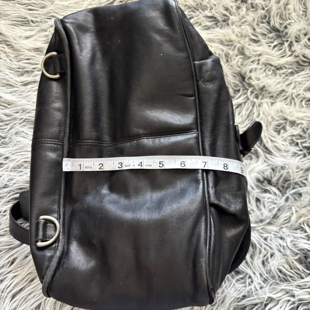 Kenneth Cole‎ Reaction Leather Messenger Bags Flap-Over Closure SZ 15X12 Black